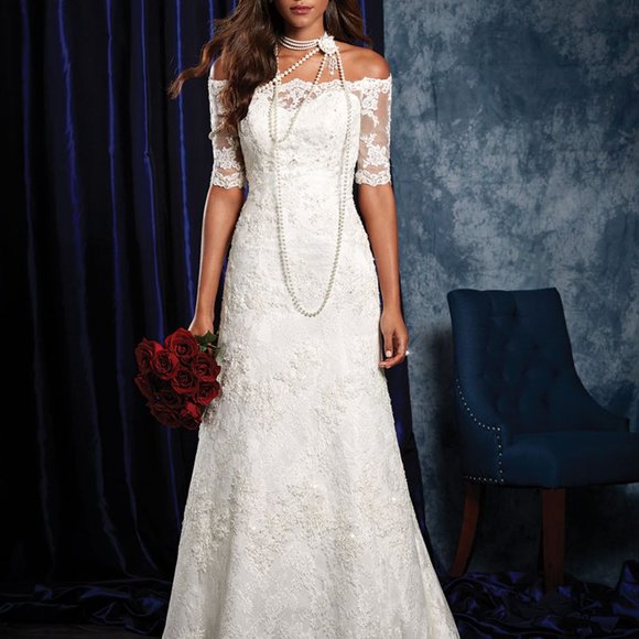 SAMPLE Alfred Angelo 1/2Sleeve Lace Wedding Dress, Ivory A-Line Off Shoulder - Picture 3 of 15